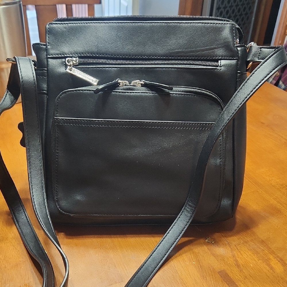 Giani Bernini Black Crossbody Bag with Adjustable Strap
